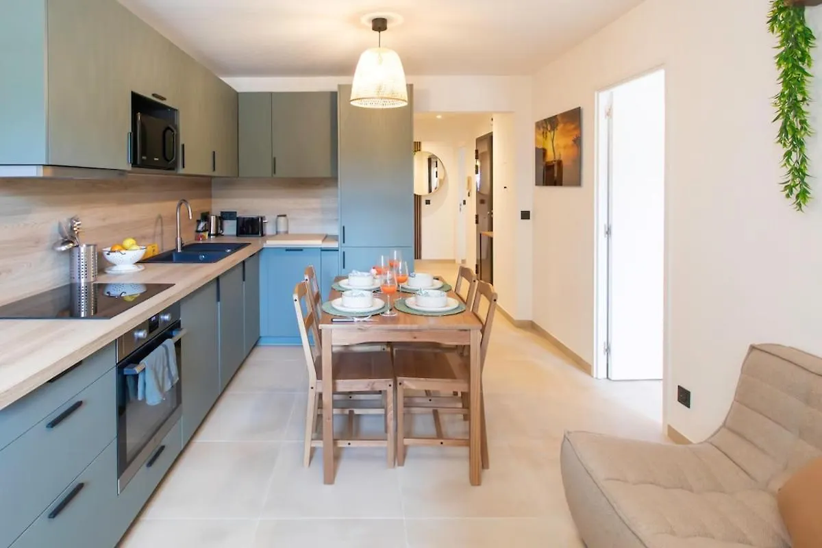 #41 Flat For 6, 3 Bdrs Parking Wifi 5Mins Walk Tram T1 Apartment Nice France