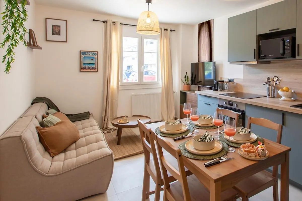 #41 Flat For 6, 3 Bdrs Parking Wifi 5Mins Walk Tram T1 Apartment Nice